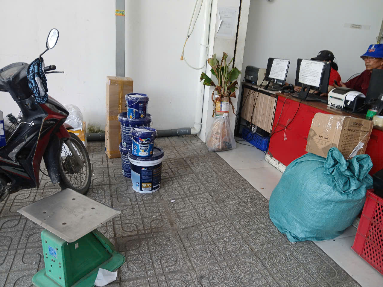 Cần bao nhiêu sơn để sơn 1m2 tường Cần bao nhiêu sơn để sơn 1m2 tường