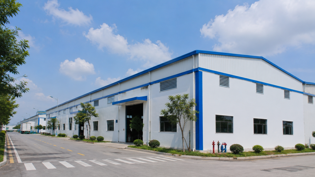 Dịch vụ sơn lại nhà xưởng Bắc Tân Uyên – hoàn thiện chuyên nghiệp, bền đẹp lâu dài